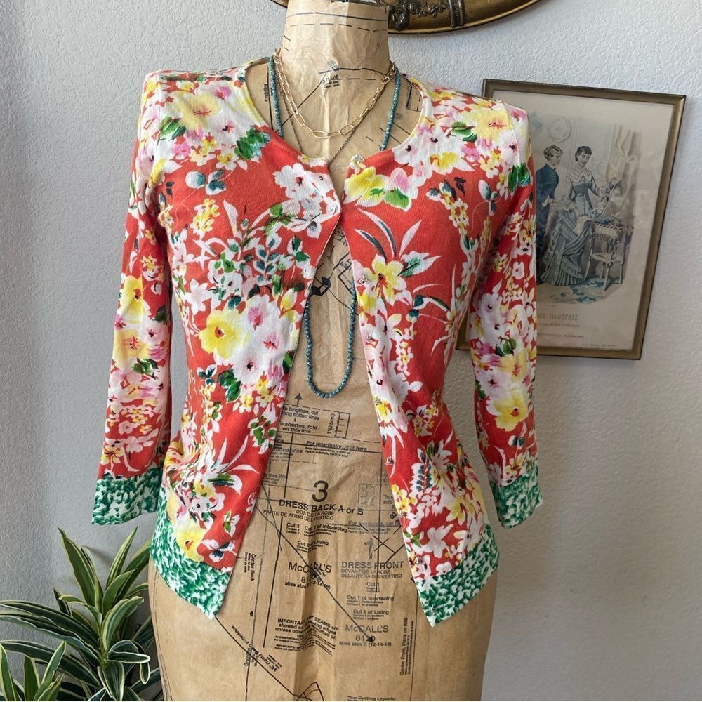 Fashion Instinct Orange Green Colorful Floral Cardigan Gem Button sz XXS